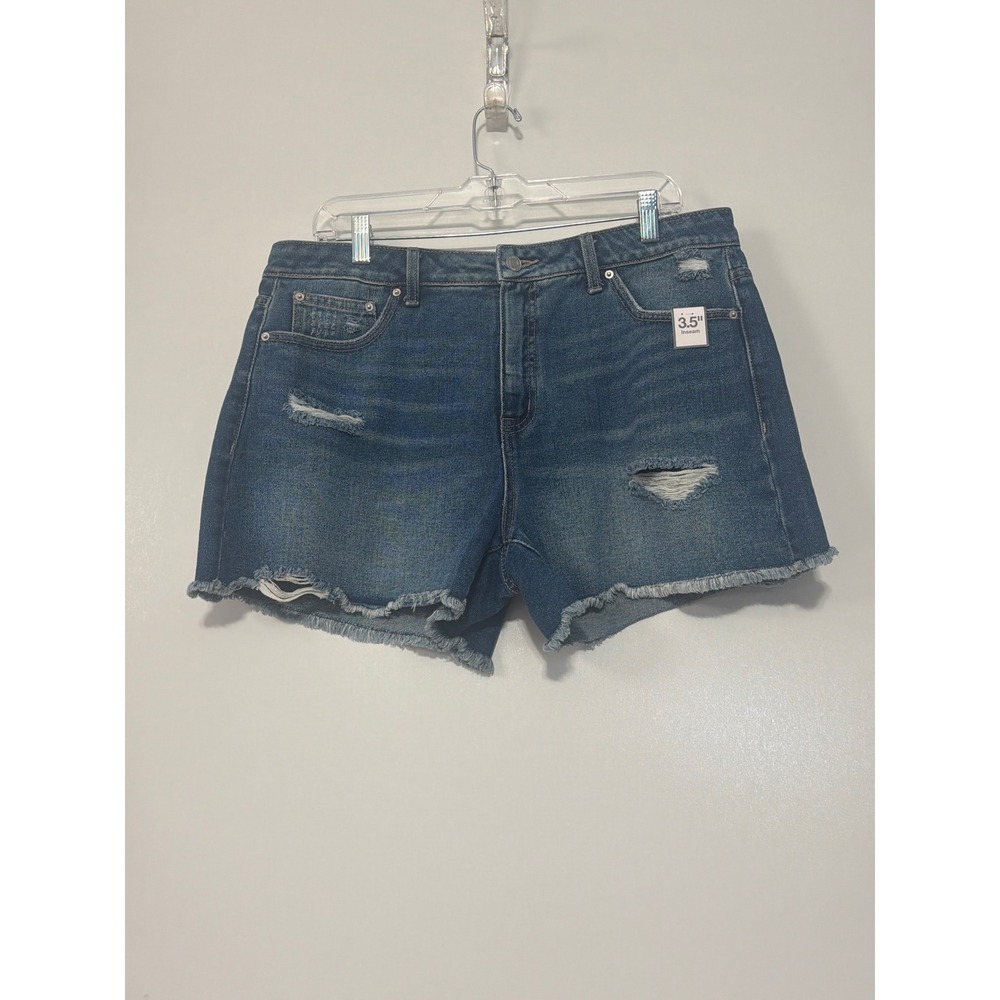 Time and Tru Womens High Rise Fray Hem Distressed Denim Shorts Size 14 Med Wash